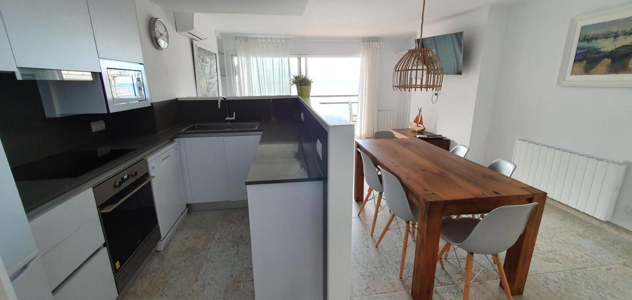 Apartamento En Primera Linea De Mar - Sant Antoni De Calonge Calonge  Exterior photo